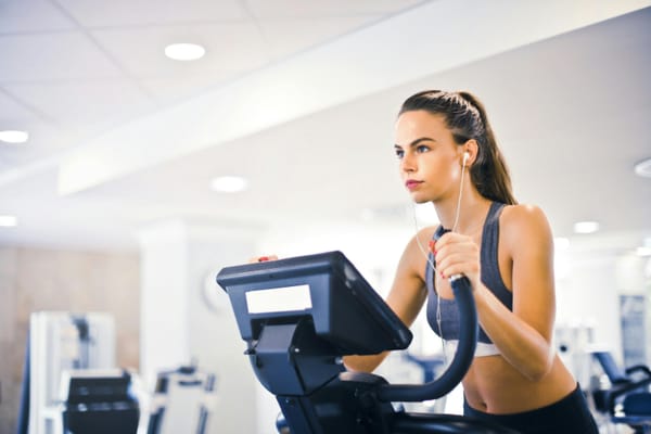 Körperfettreduktion: Krafttraining besser als Ausdauertraining